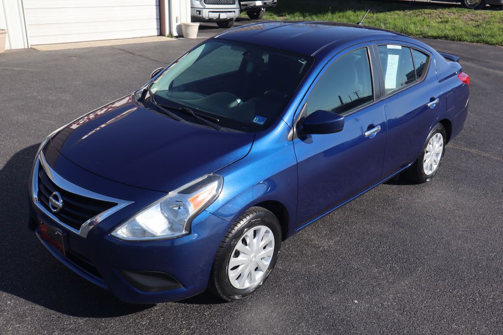 2019 Nissan Versa Image 8