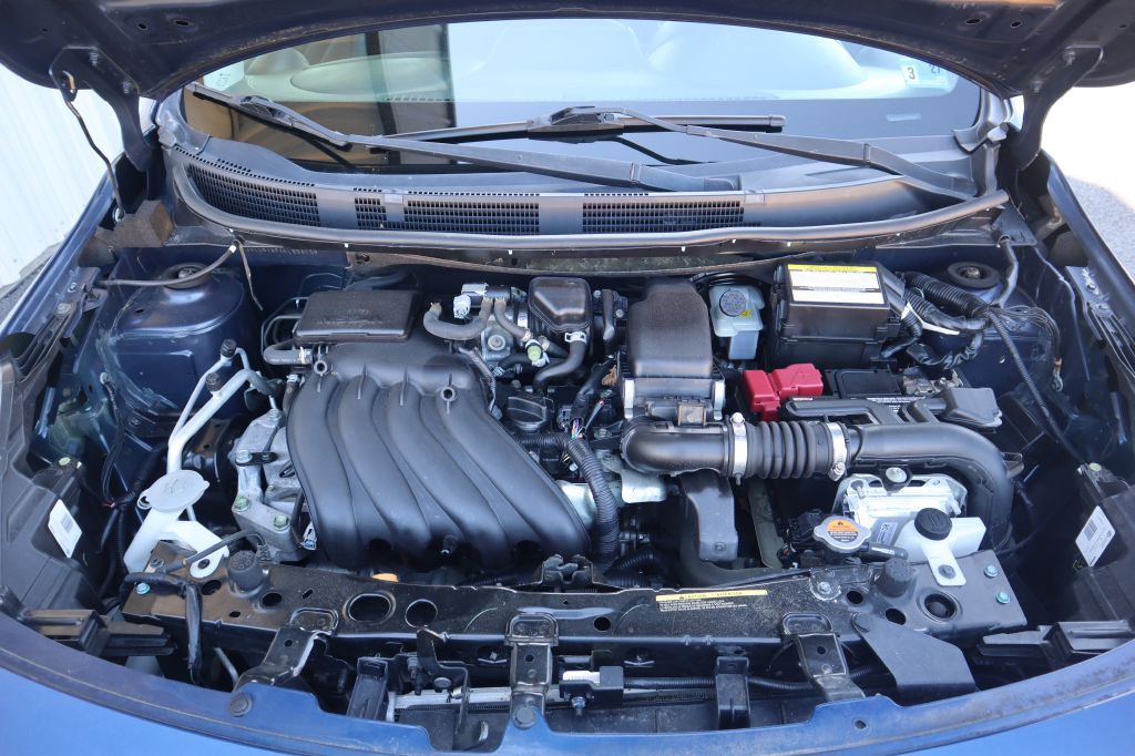 2019 Nissan Versa Image 25