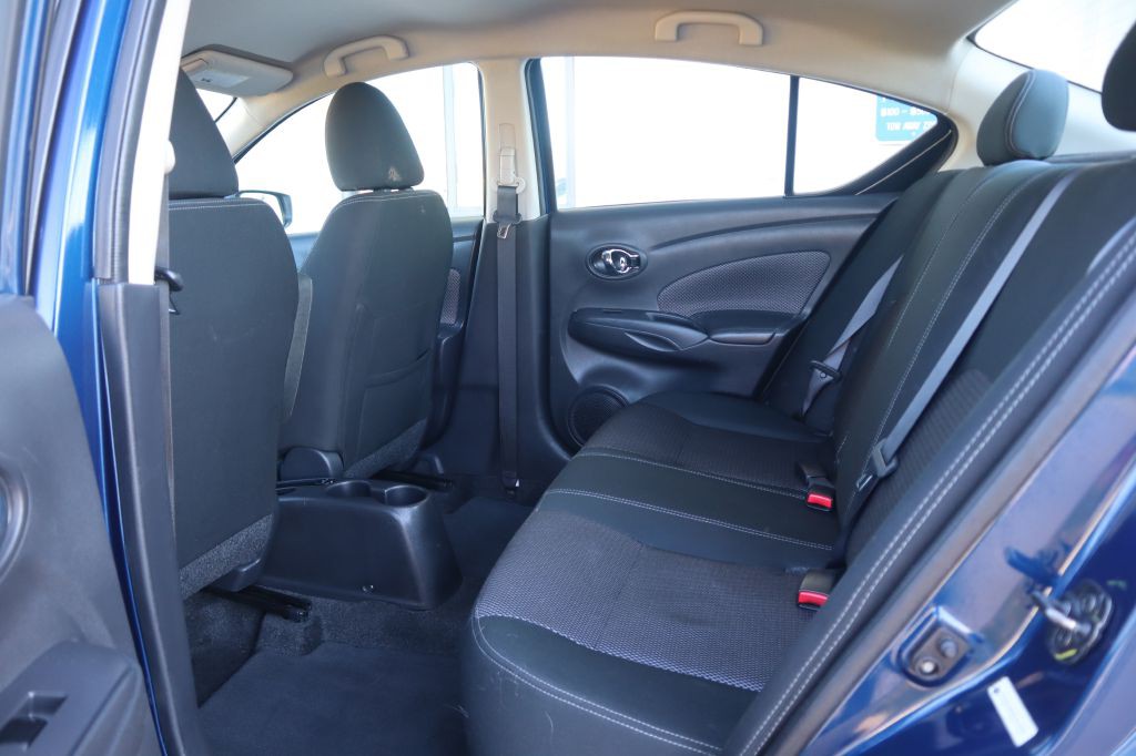 2019 Nissan Versa Image 38
