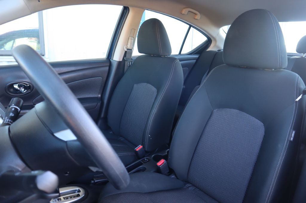 2019 Nissan Versa Image 41
