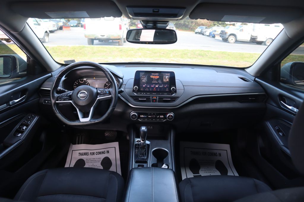 2019 Nissan Altima Image 51