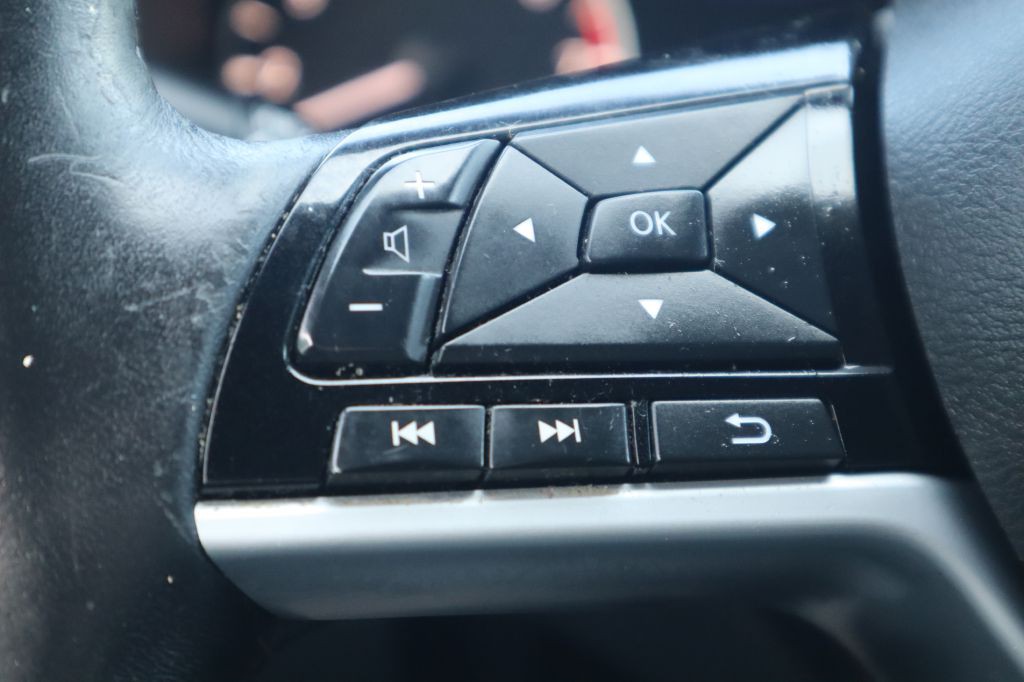 2019 Nissan Altima Image 57