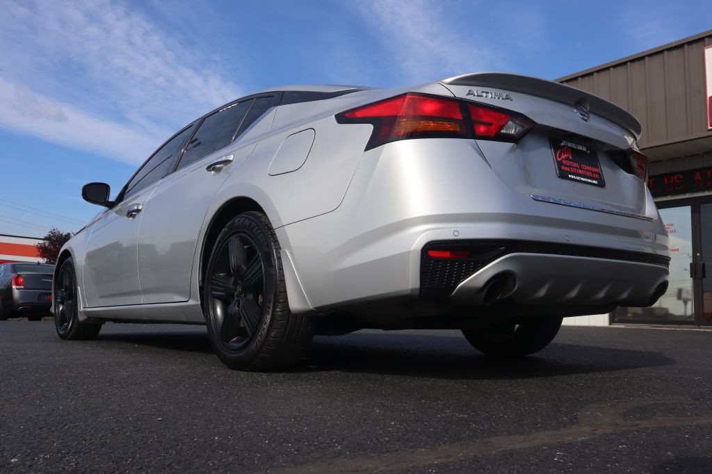 2019 Nissan Altima Image 21