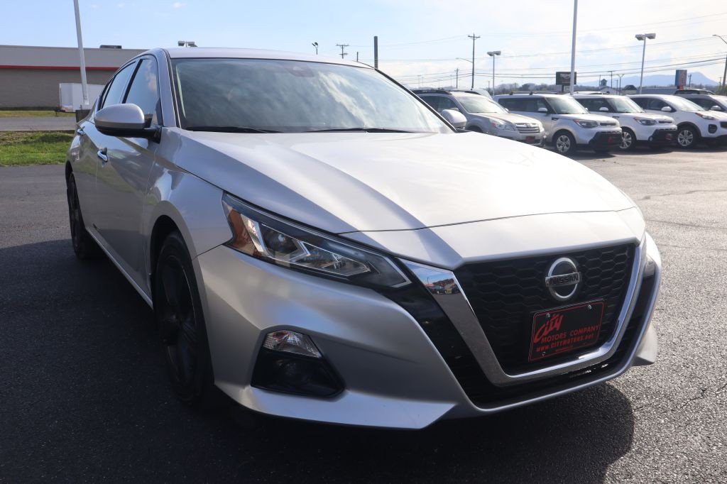 2019 Nissan Altima Image 33