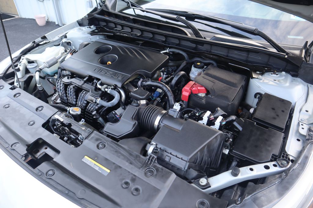 2019 Nissan Altima Image 34