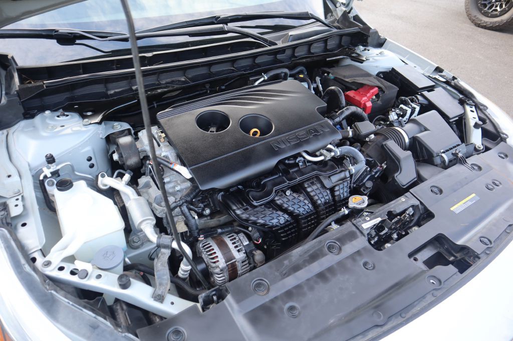 2019 Nissan Altima Image 35