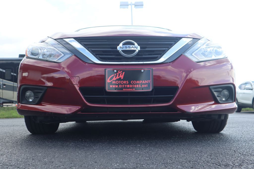 2016 Nissan Altima Image 4