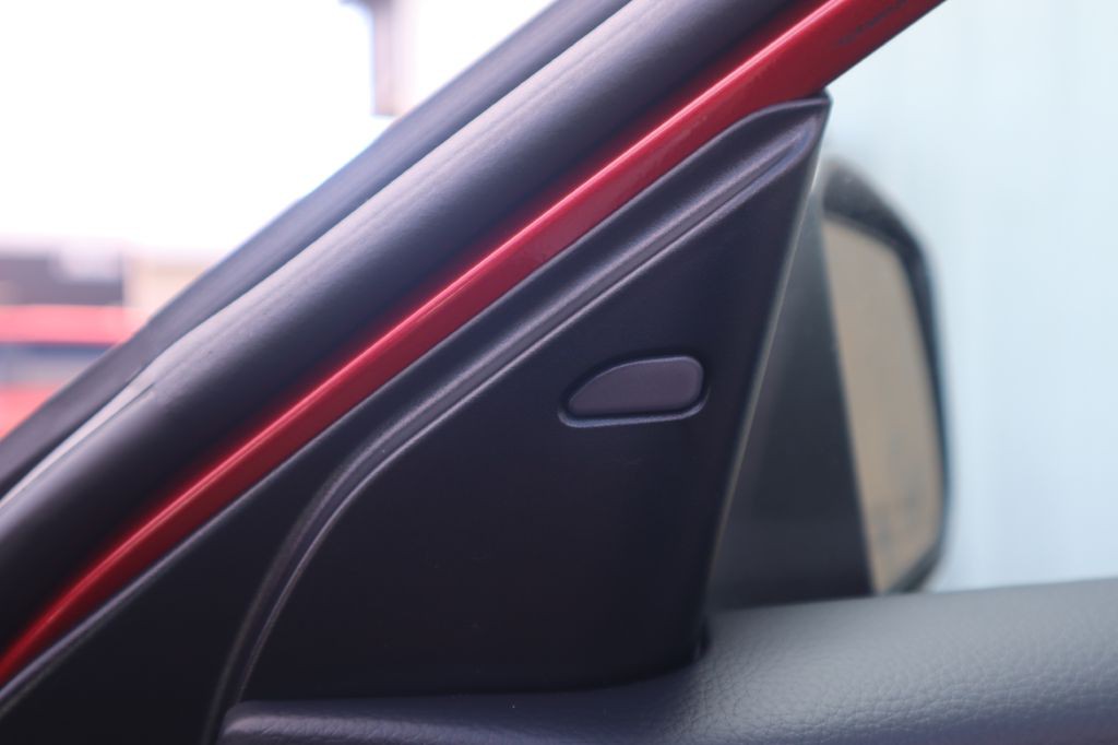 2016 Nissan Altima Image 37