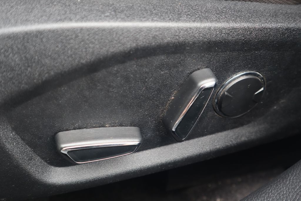 2019 Ford Fusion Image 54