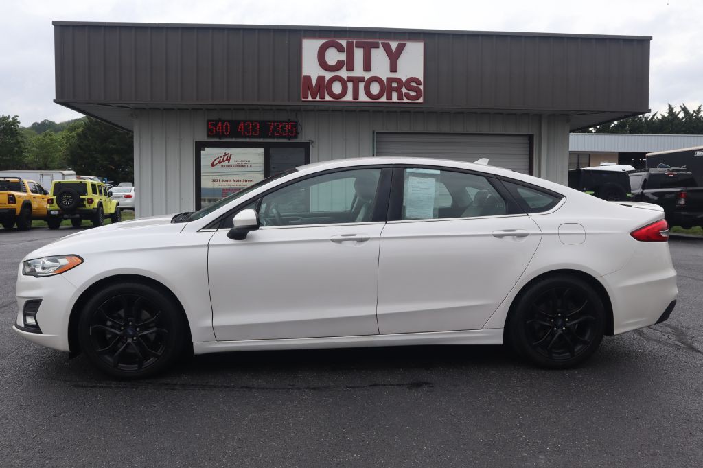 2019 Ford Fusion Image 9