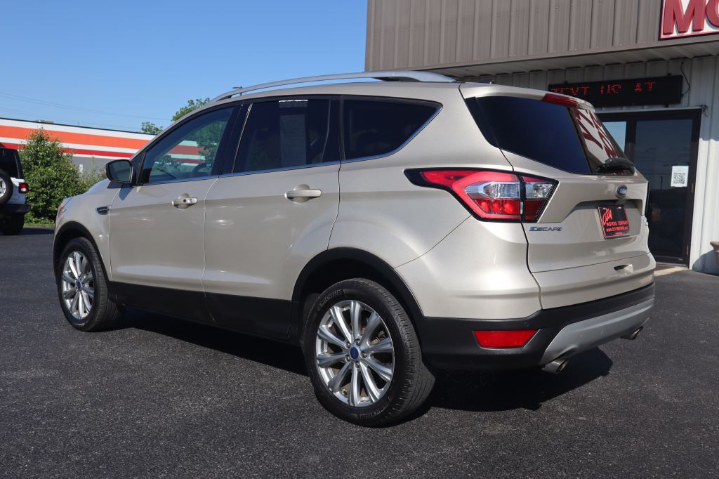 2017 Ford Escape Image 9