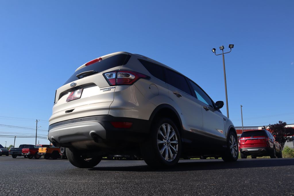 2017 Ford Escape Image 14