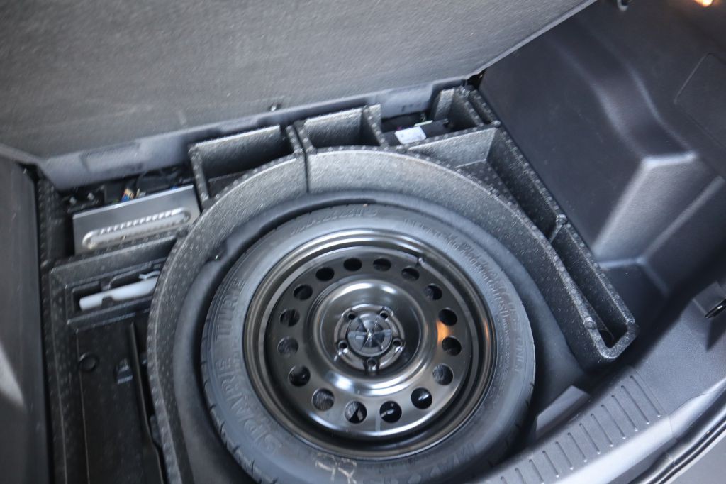 2017 Ford Escape Image 44