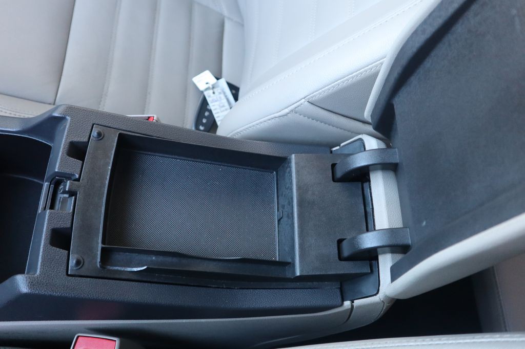 2017 Ford Escape Image 69