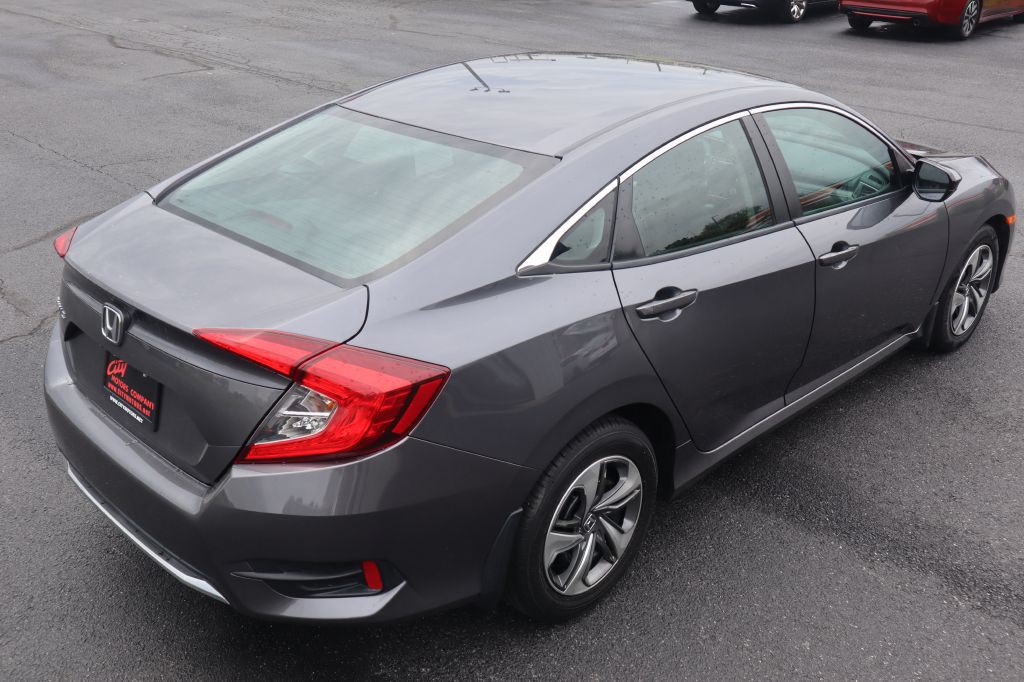 2019 Honda Civic Image 12
