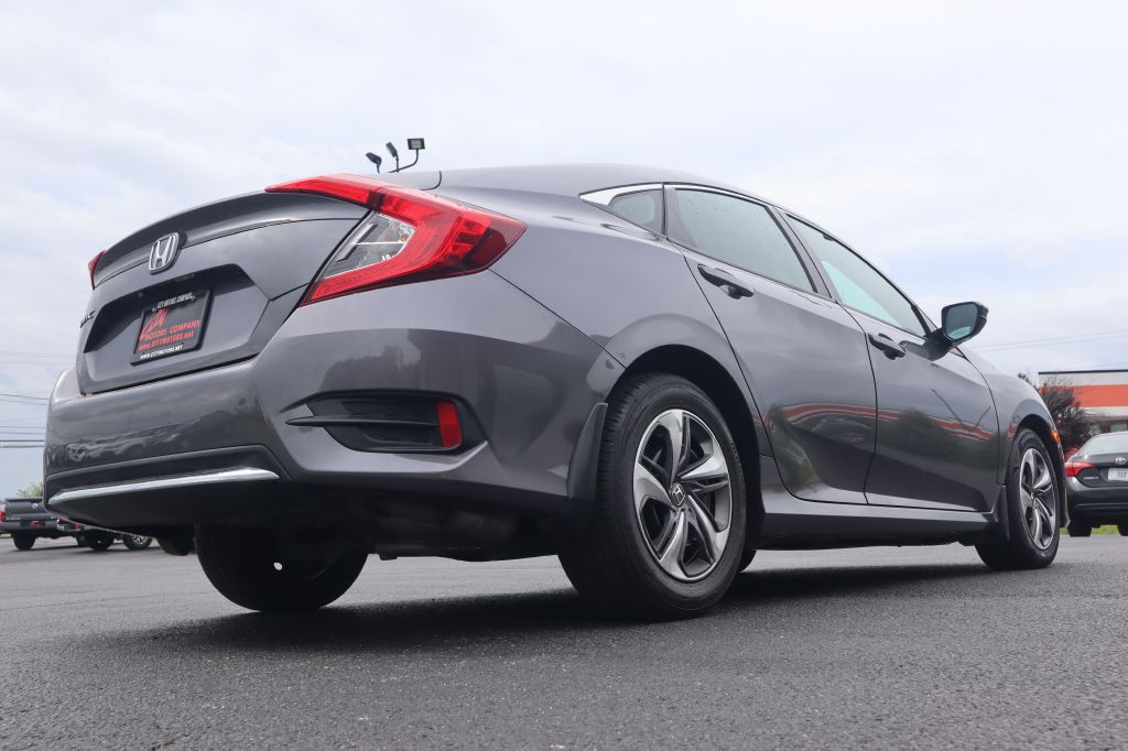 2019 Honda Civic Image 17