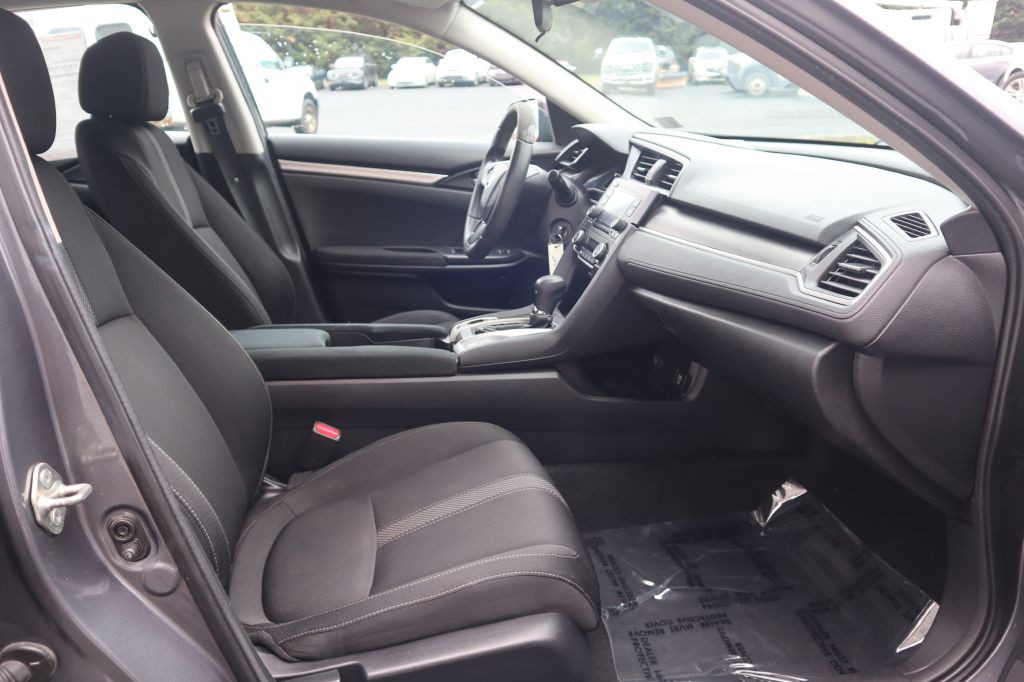 2019 Honda Civic Image 30