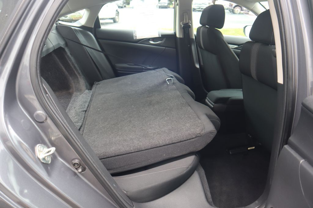 2019 Honda Civic Image 33