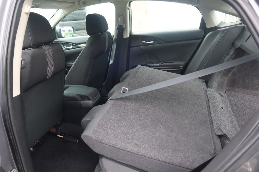 2019 Honda Civic Image 37