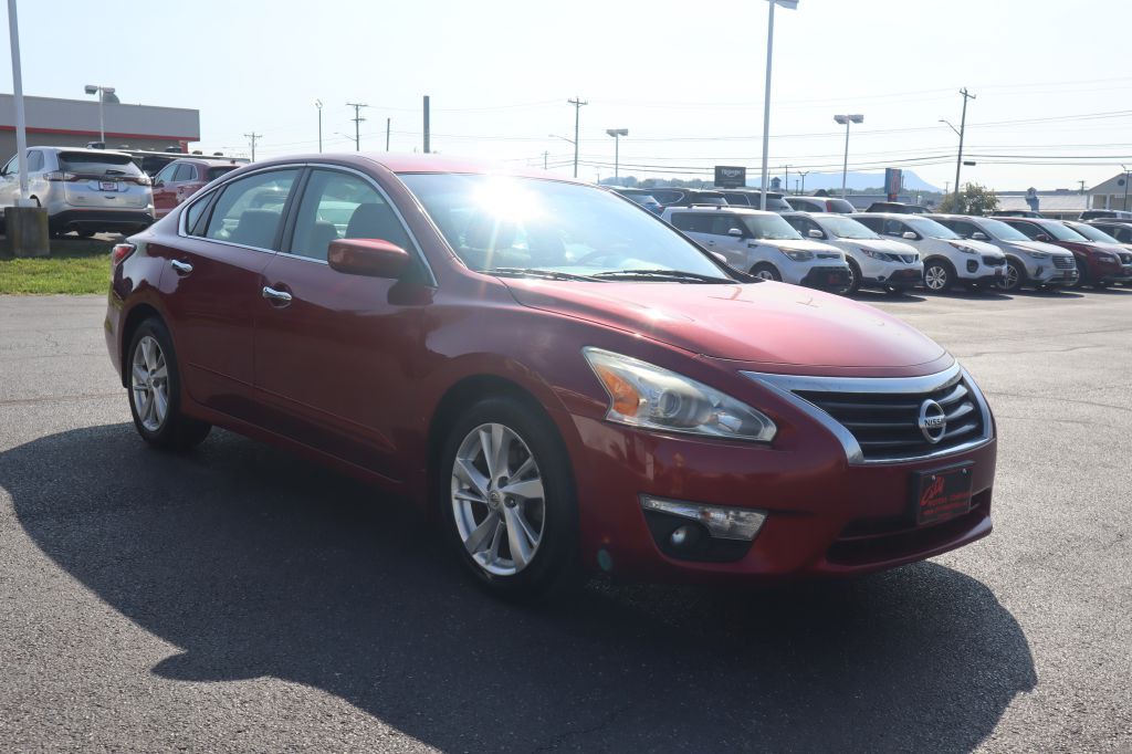 2015 Nissan Altima Image 4
