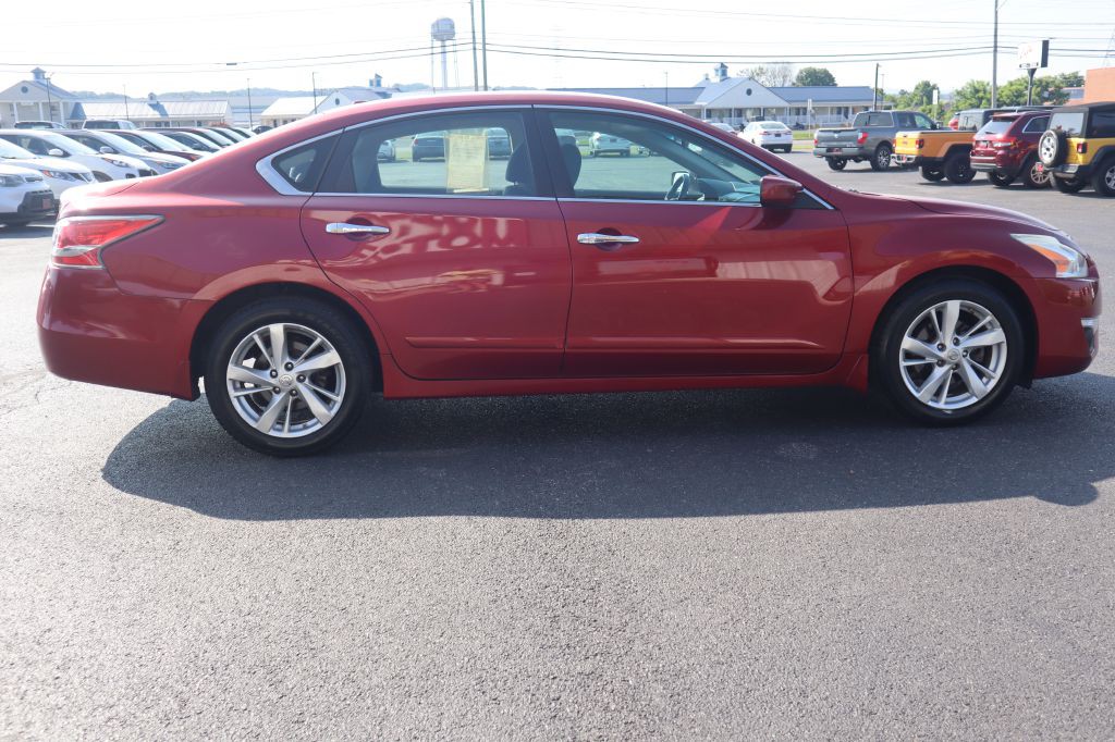 2015 Nissan Altima Image 5