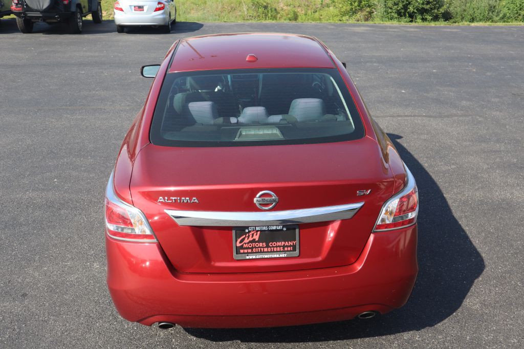 2015 Nissan Altima Image 7