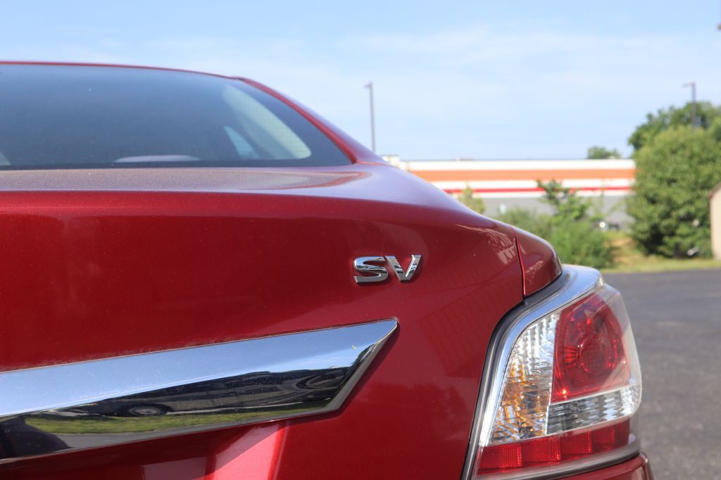 2015 Nissan Altima Image 23