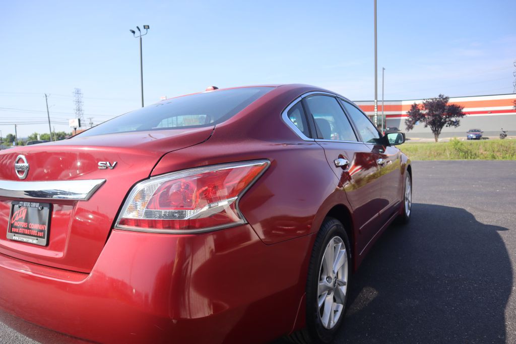 2015 Nissan Altima Image 24