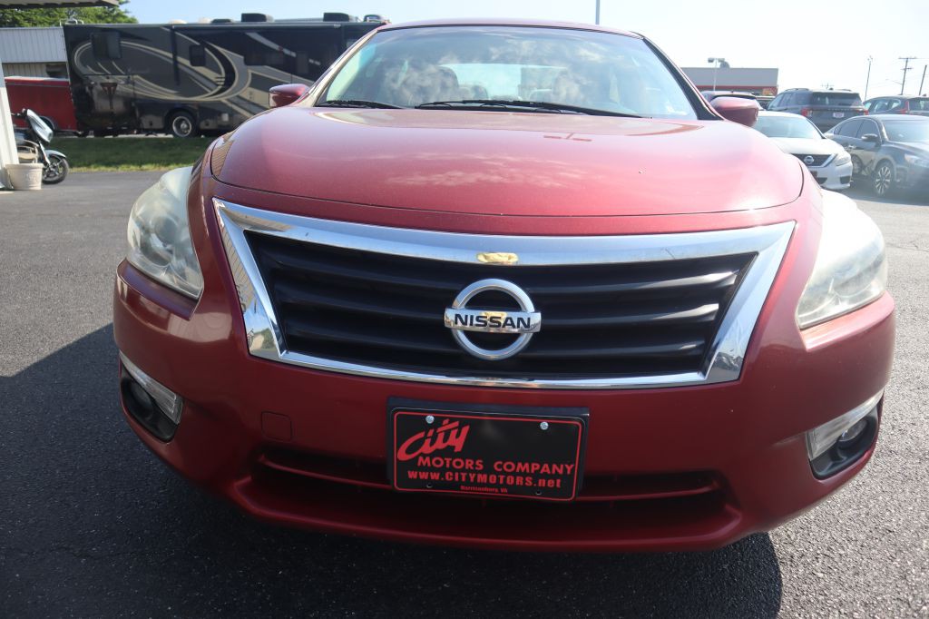 2015 Nissan Altima Image 25