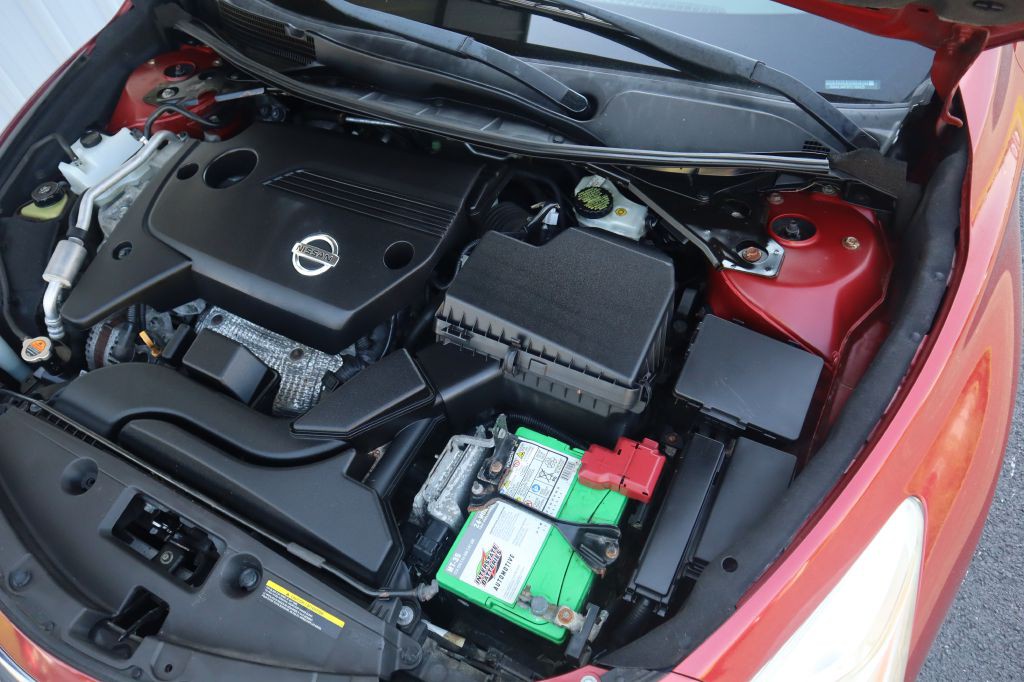 2015 Nissan Altima Image 27