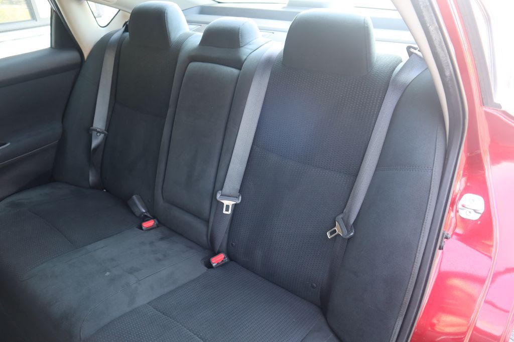 2015 Nissan Altima Image 43