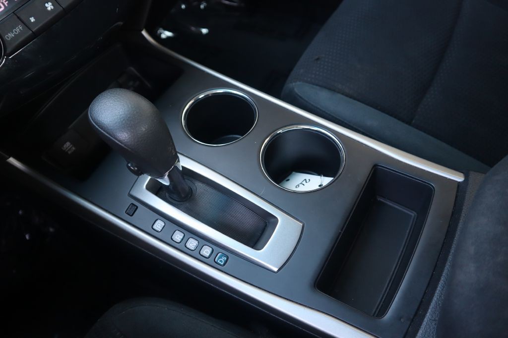 2015 Nissan Altima Image 52