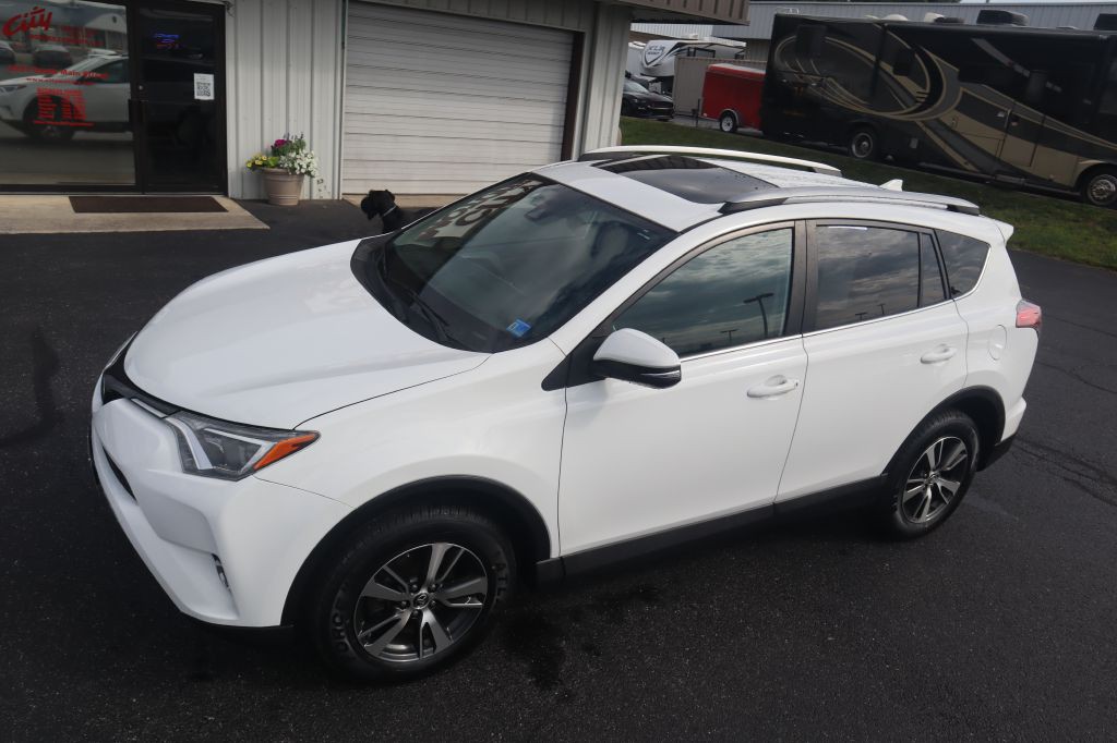 2017 Toyota Rav4 Image 19