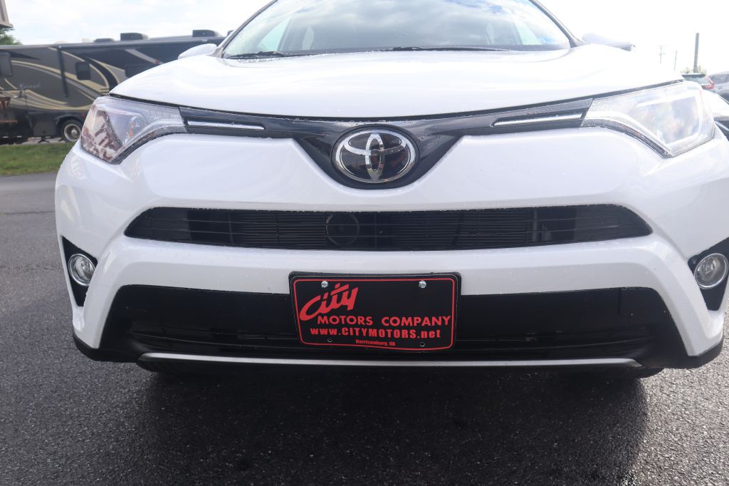 2017 Toyota Rav4 Image 25