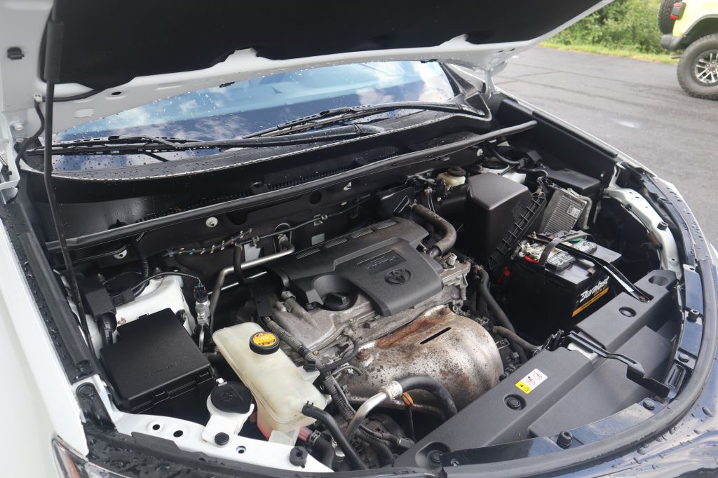 2017 Toyota Rav4 Image 26