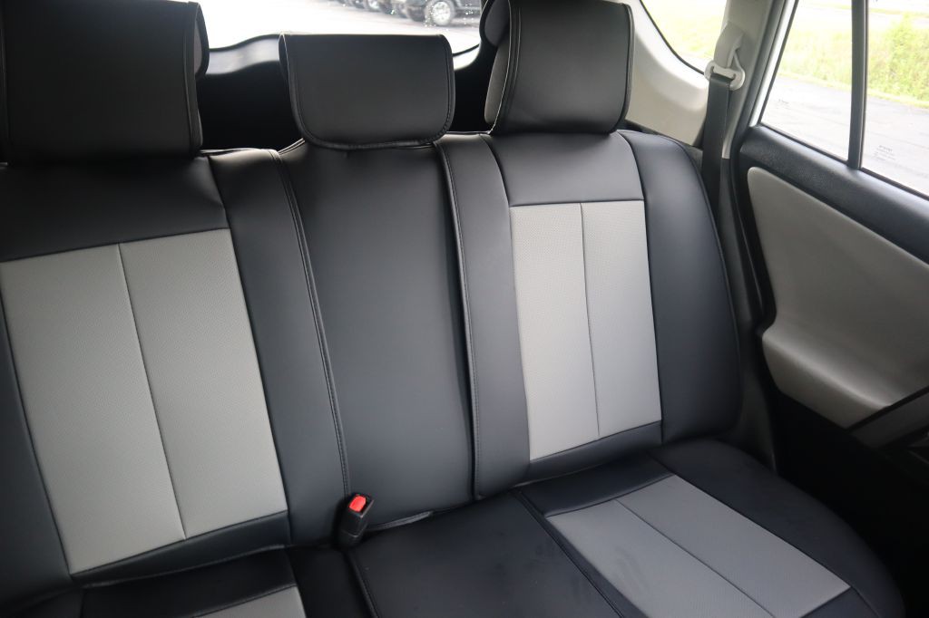 2017 Toyota Rav4 Image 33