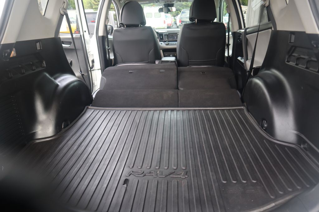 2017 Toyota Rav4 Image 36