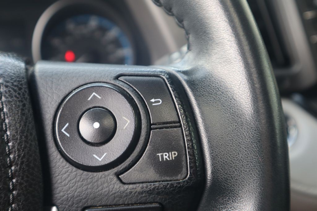 2017 Toyota Rav4 Image 51