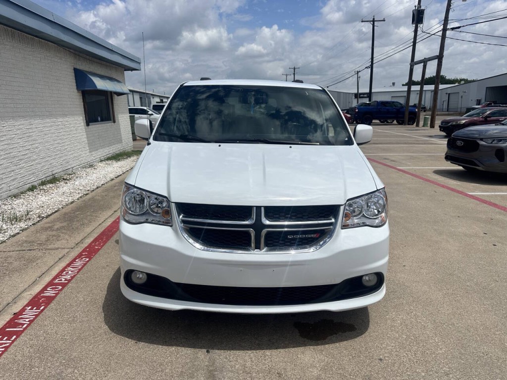 2017 Dodge Grand Caravan Image 3
