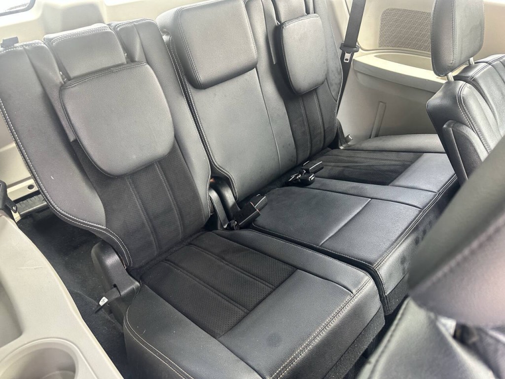 2017 Dodge Grand Caravan Image 10