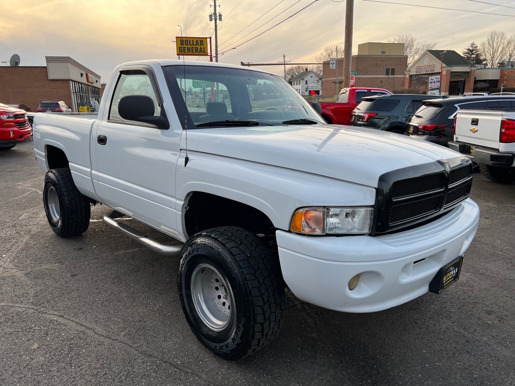 1999 Dodge Ram 1500 Image 3