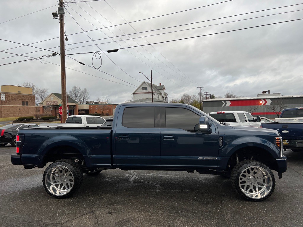 2017 Ford F-250 Image 6