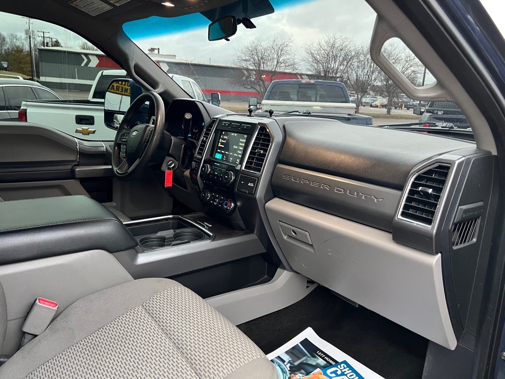 2017 Ford F-250 Image 13