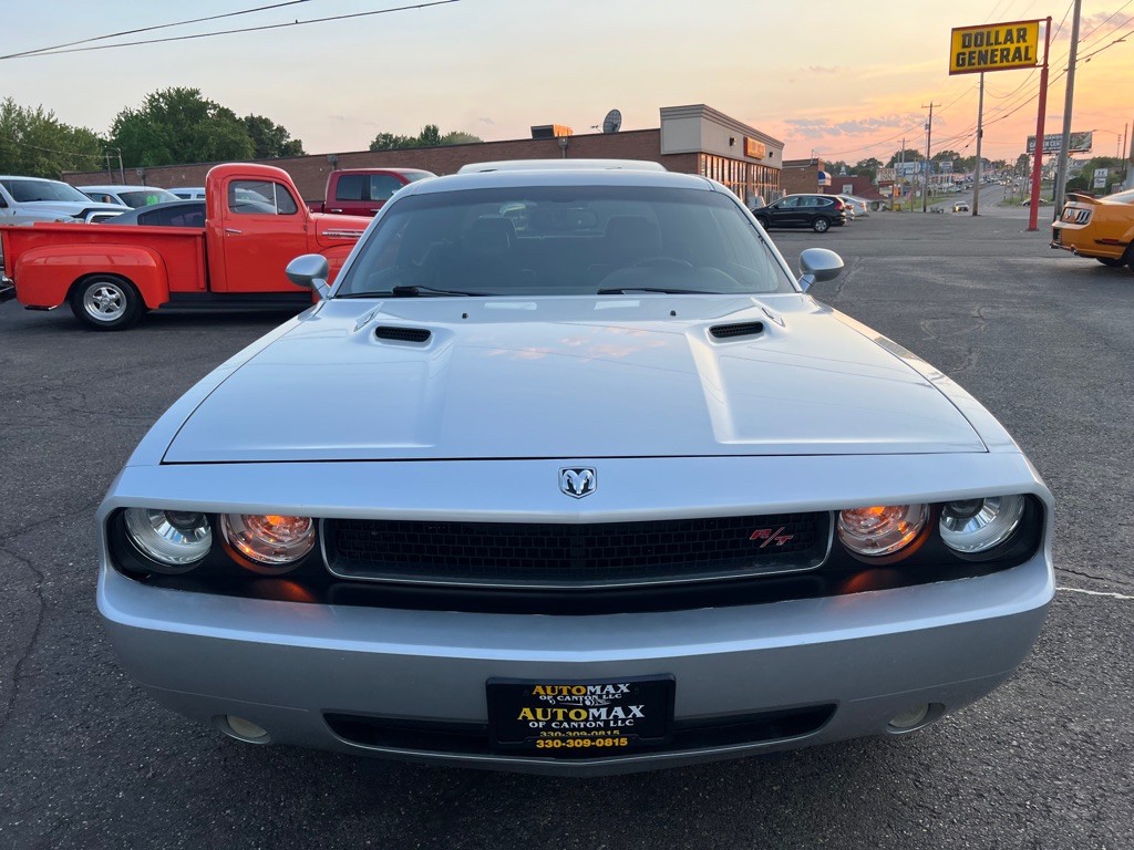 2010 Dodge Challenger Image 7