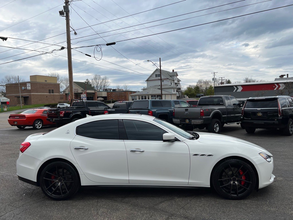 2015 Maserati Ghibli Image 6