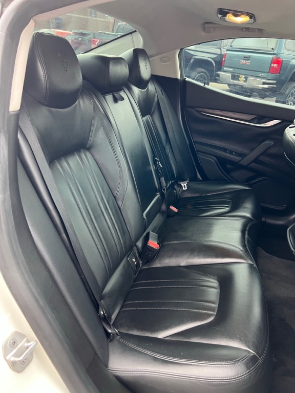 2015 Maserati Ghibli Image 15