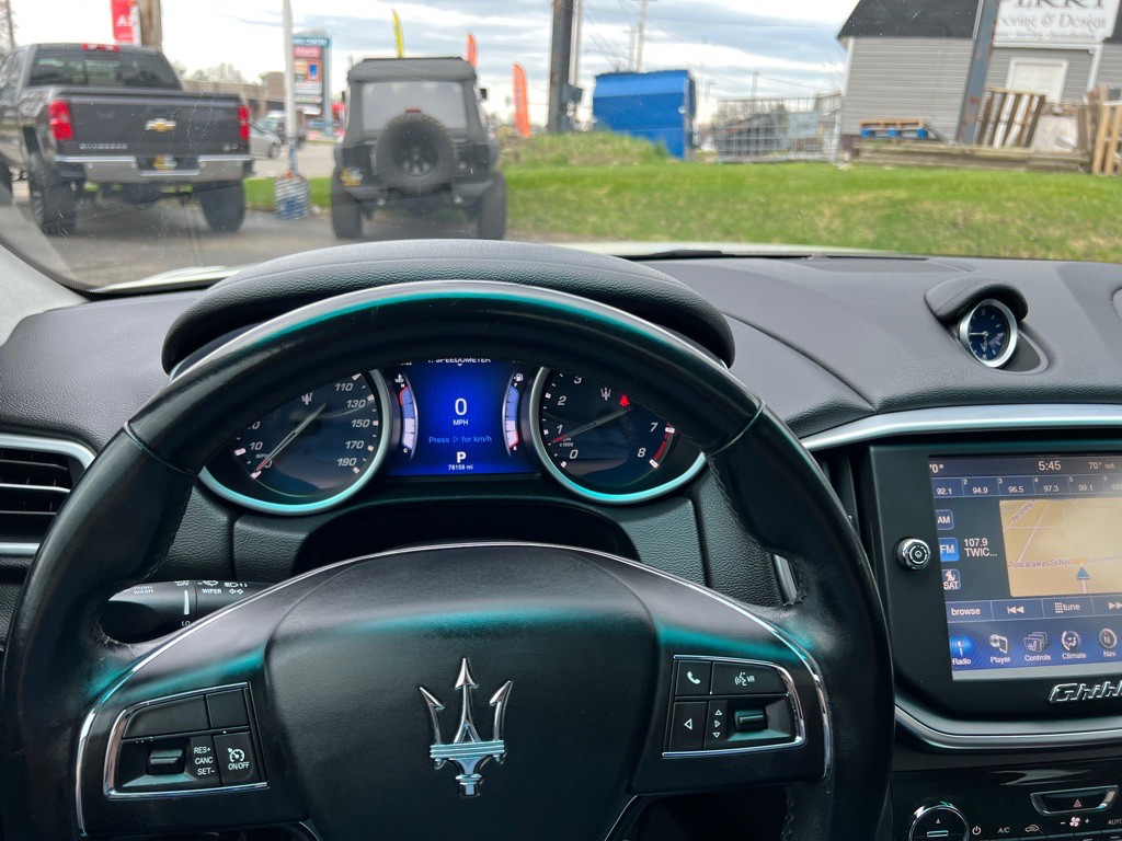 2015 Maserati Ghibli Image 18
