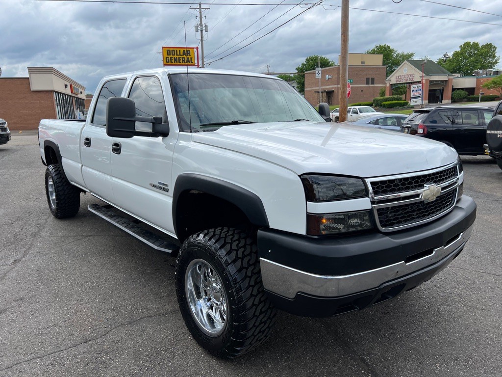 2007 Chevrolet Silverado 1500 Image 2