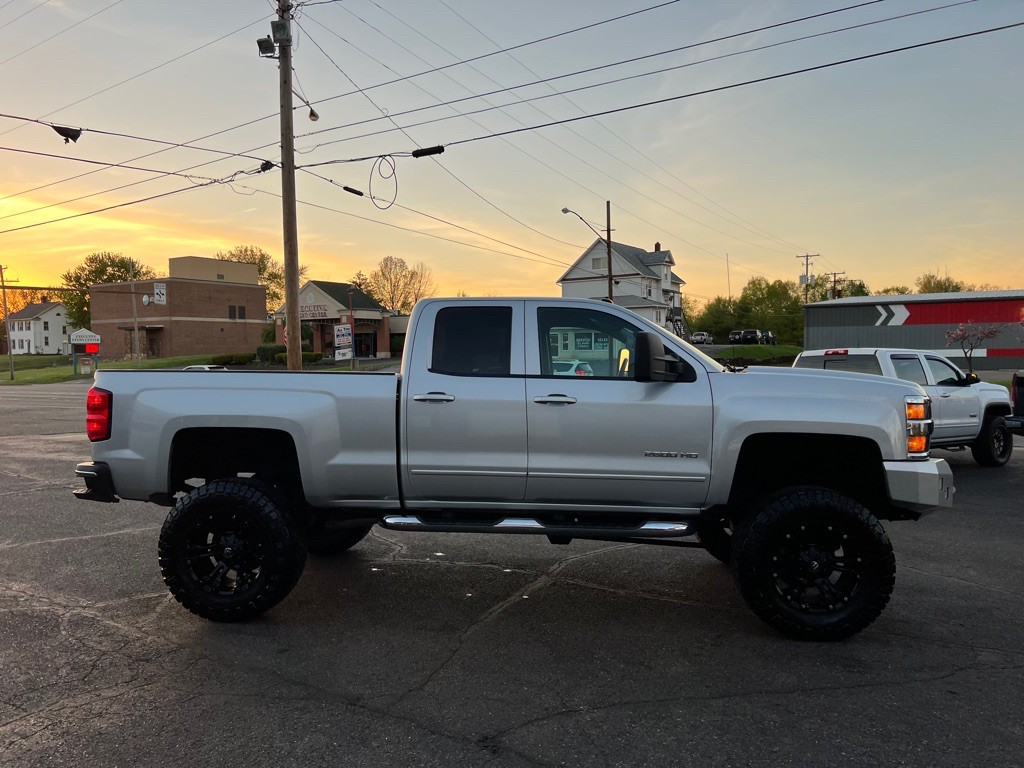 2015 Chevrolet Silverado 1500 Image 6