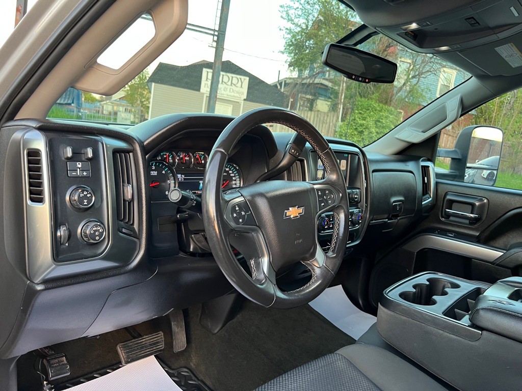 2015 Chevrolet Silverado 1500 Image 15